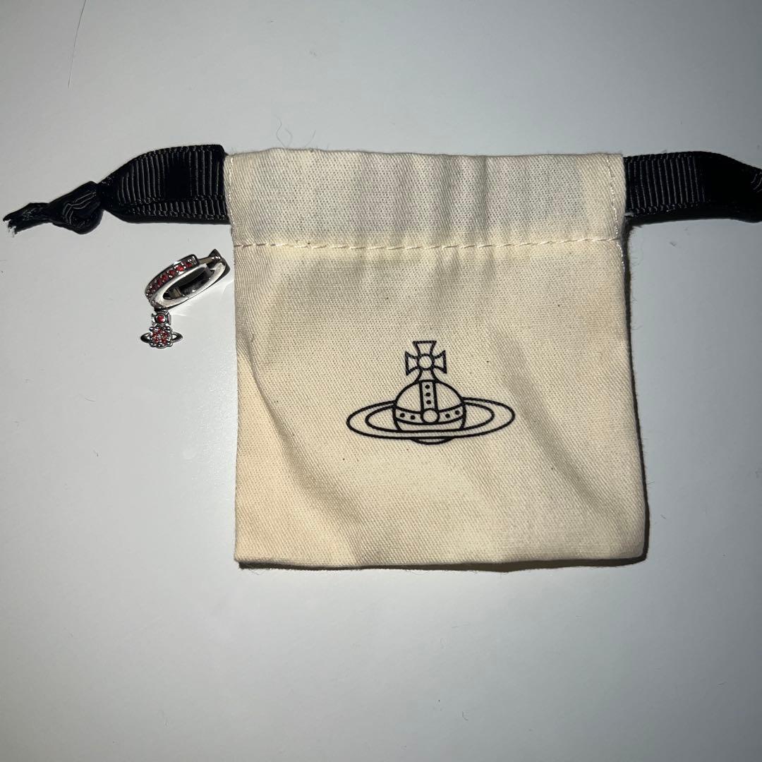 ヴィヴィアン ピアス(片耳用)