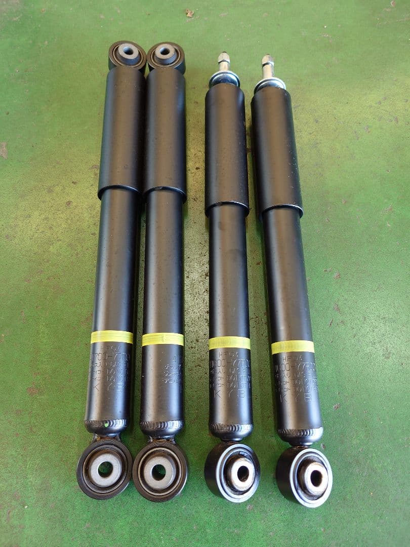 新車外し JB64W ジムニー ショックアブソーバー ステアリングダンパー