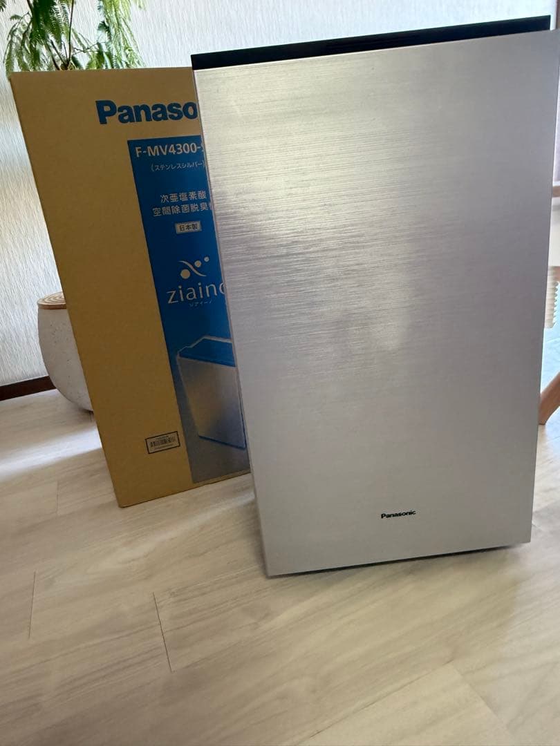 Panasonic F-MV4300 空気清浄機 シルバー
