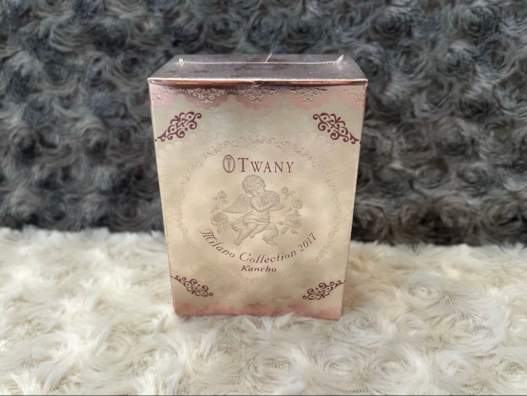 【ラスト】カネボウ　トワニー ミラノコレクション オードパァルファム2017