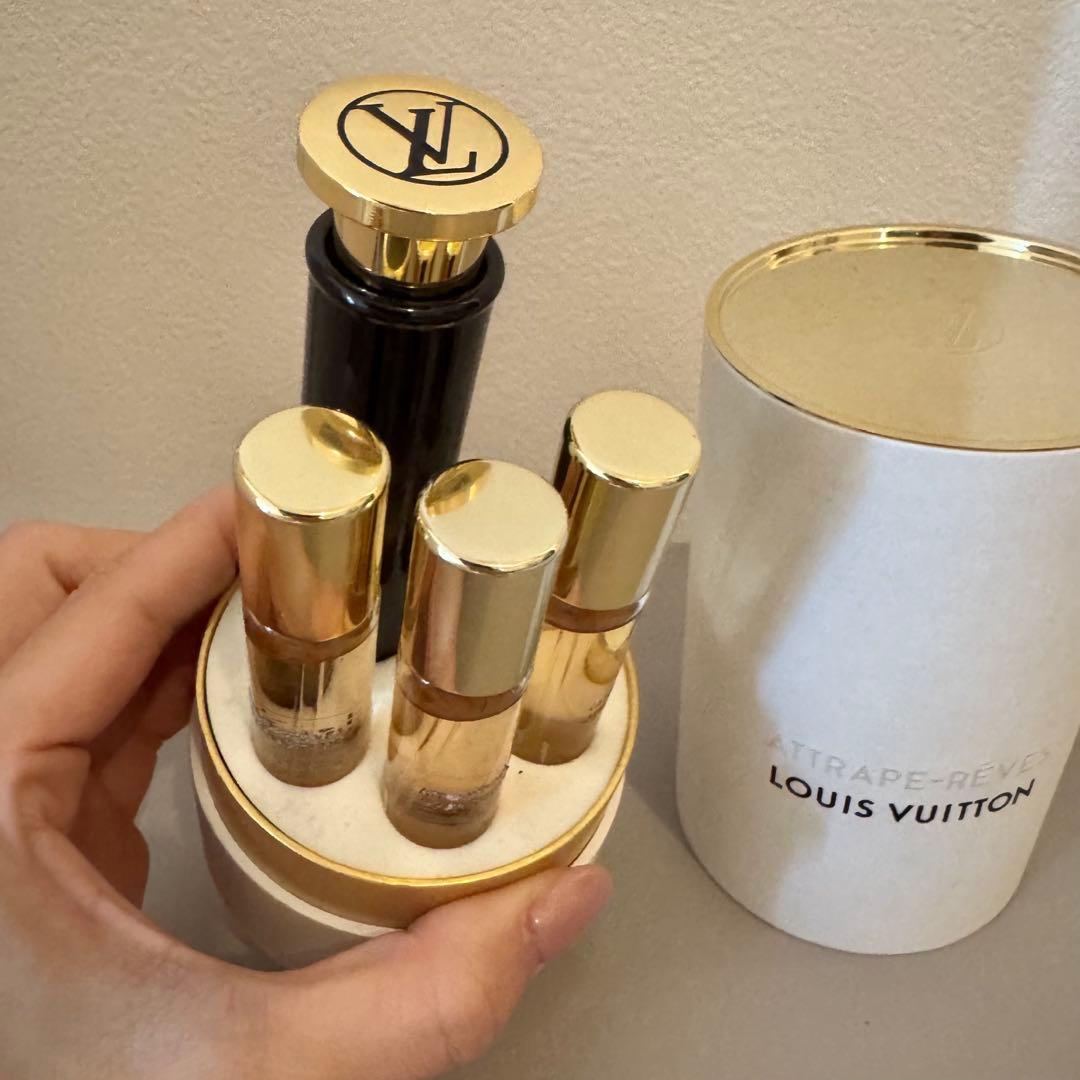 【新品未使用】 ヴィトン 香水 アトラップレーヴ トラベルケース リフィルセット