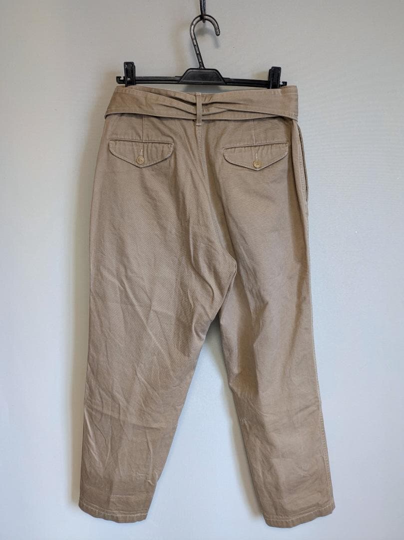 COMOLI コモリ ベルテッドチノ パンツ ベージュ 0