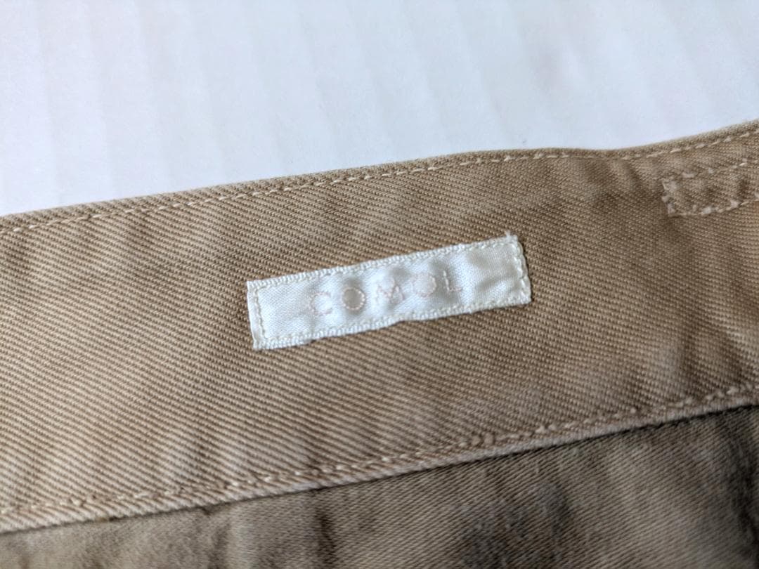 COMOLI コモリ ベルテッドチノ パンツ ベージュ 0