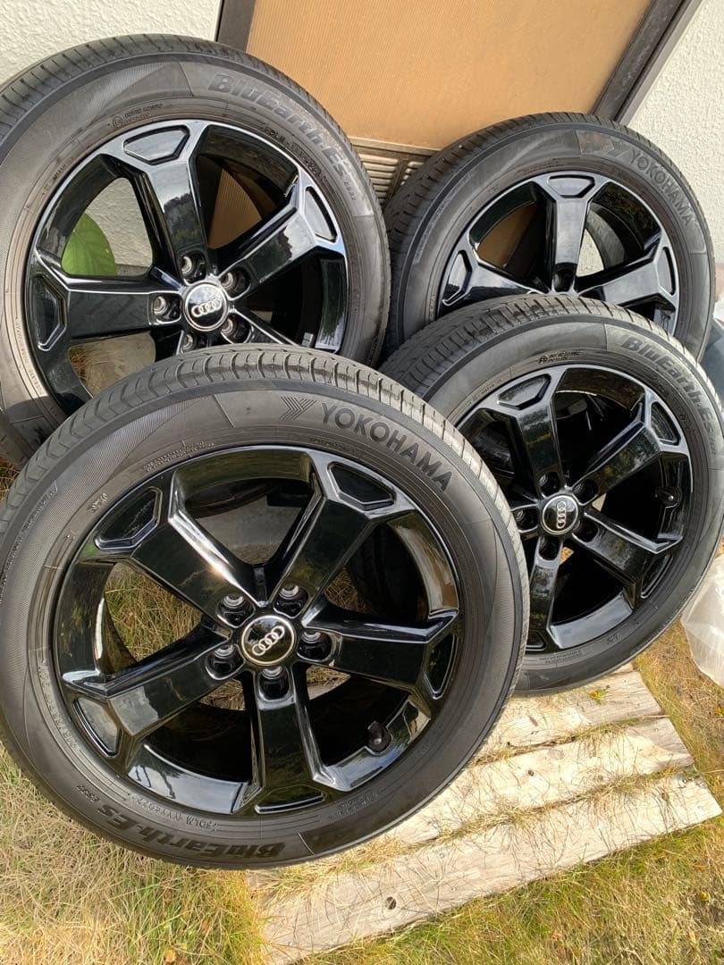 アウディQ2 純正 オプション ホイール17インチ