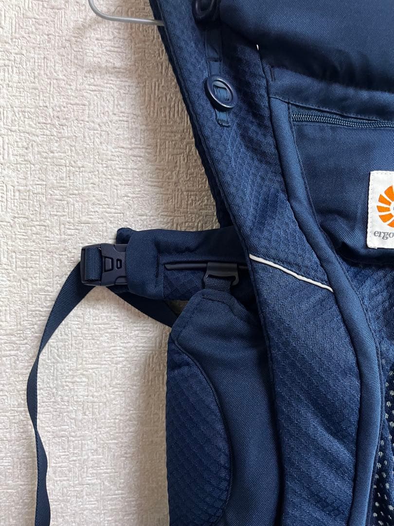 ergobaby オムニブリーズ　ミッドナイトブルー　 抱っこ紐　エルゴ