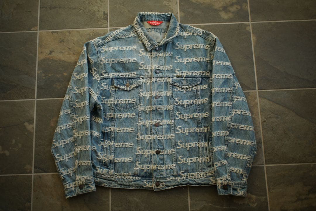 ジャケット・アウター XL Supreme Frayed Logos Denim Trucker