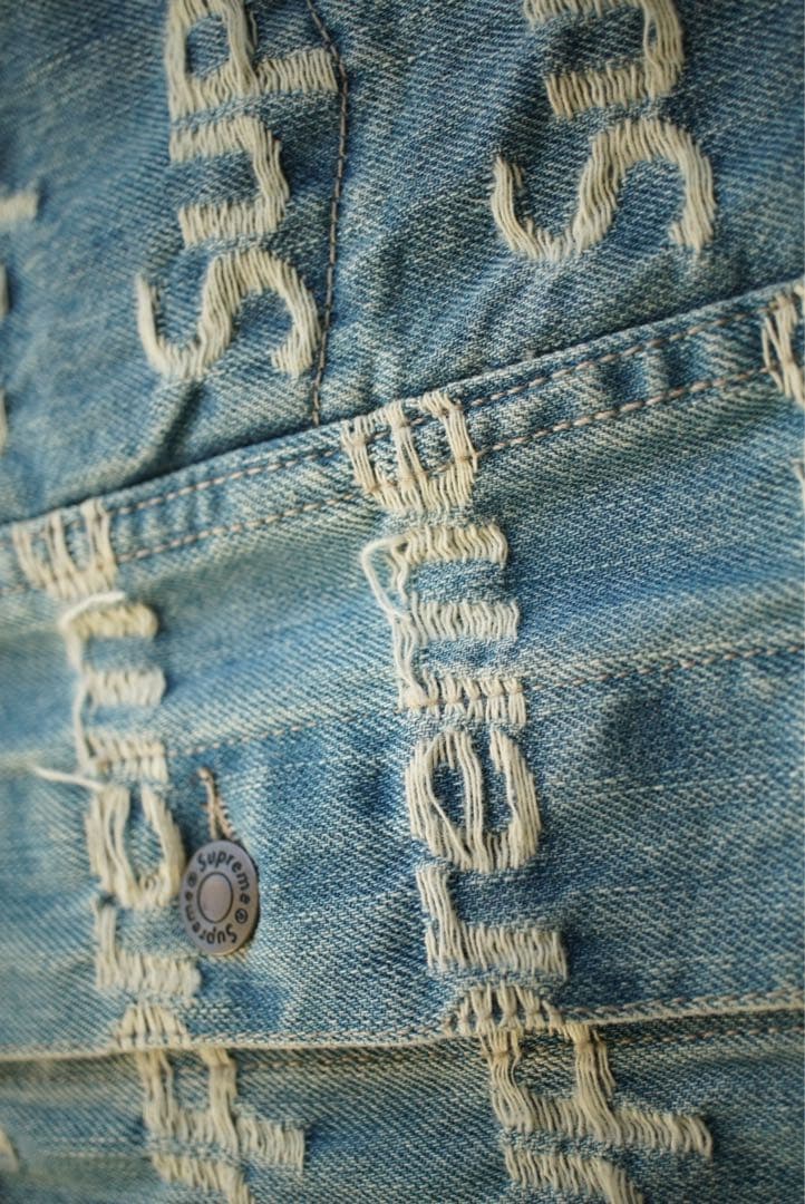 ジャケット・アウター XL Supreme Frayed Logos Denim Trucker