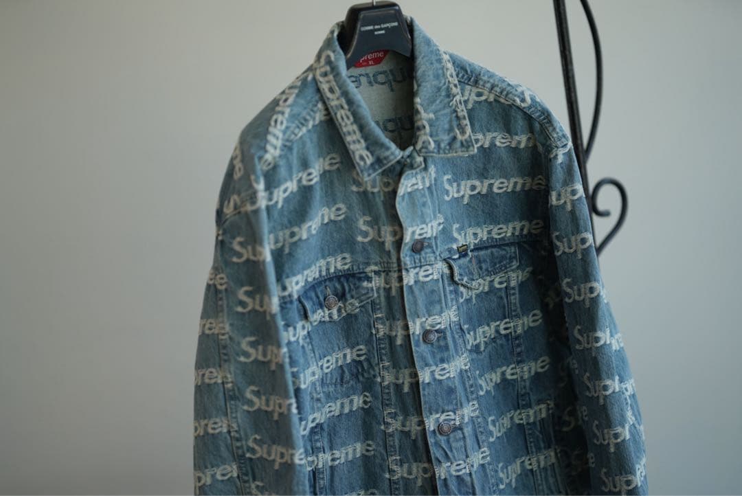 ジャケット・アウター XL Supreme Frayed Logos Denim Trucker