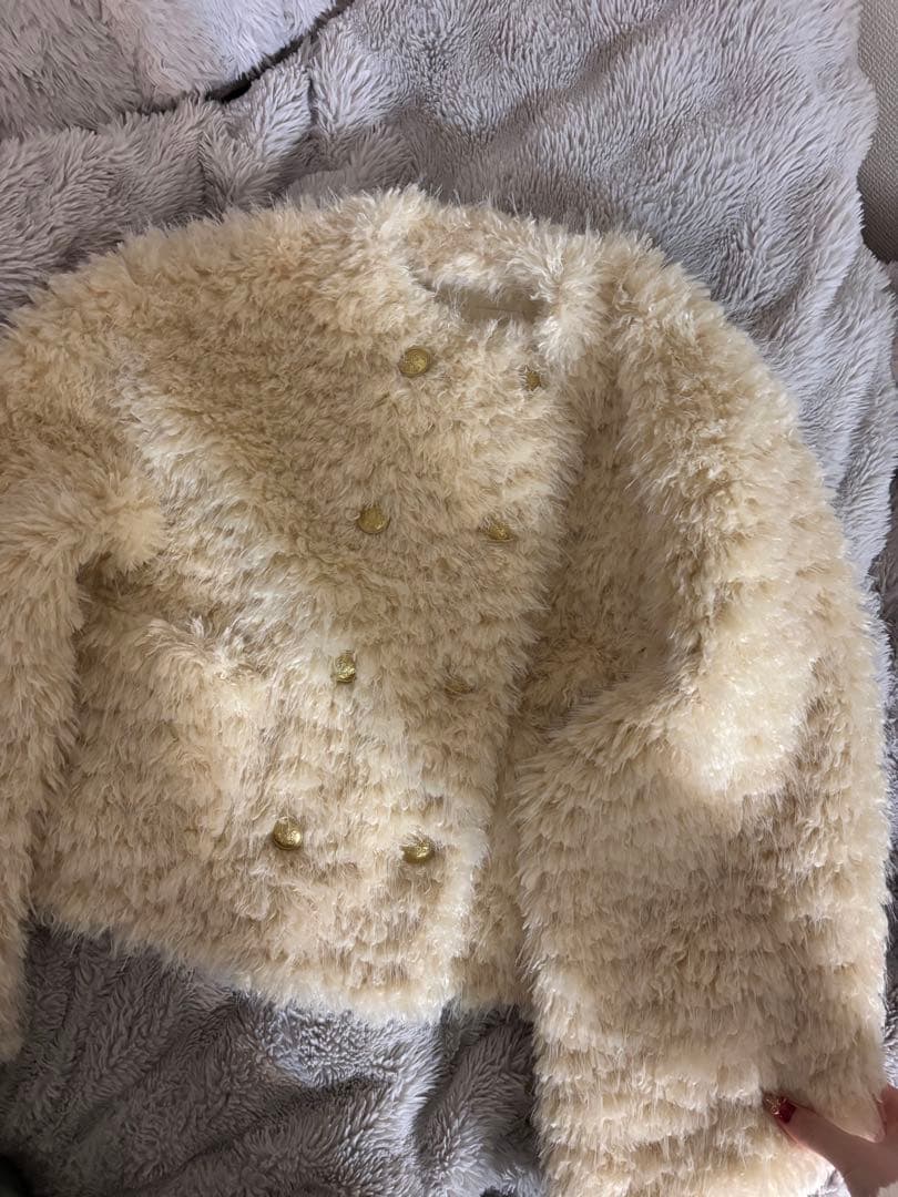 Mila Owen 金釦フェイクファー丈短ジャケット