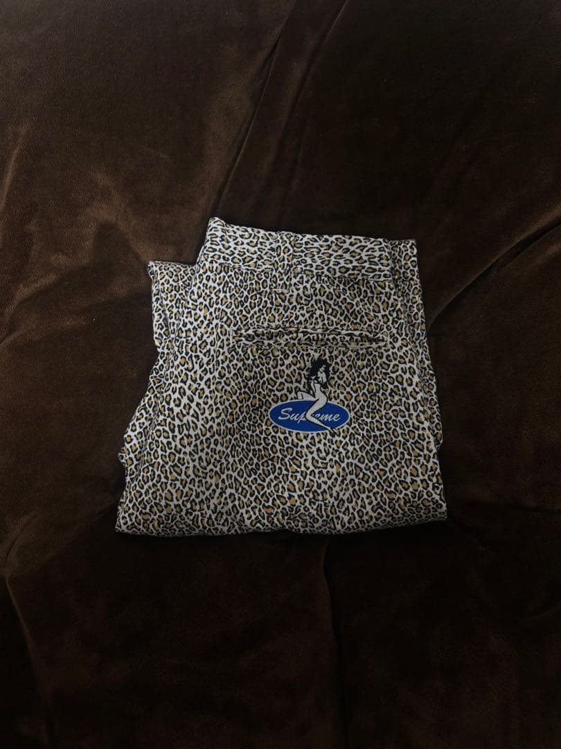 上*様 Supremeパンツ