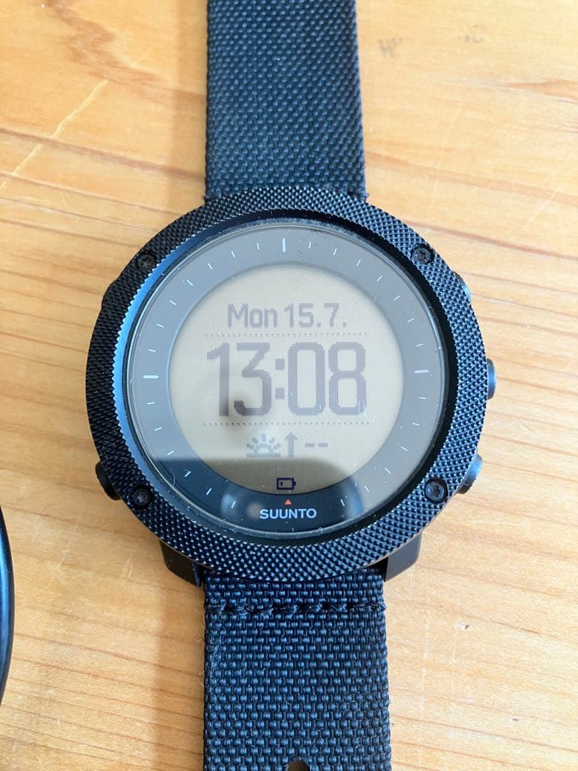 SUUNTO デジタル腕時計 ブラック