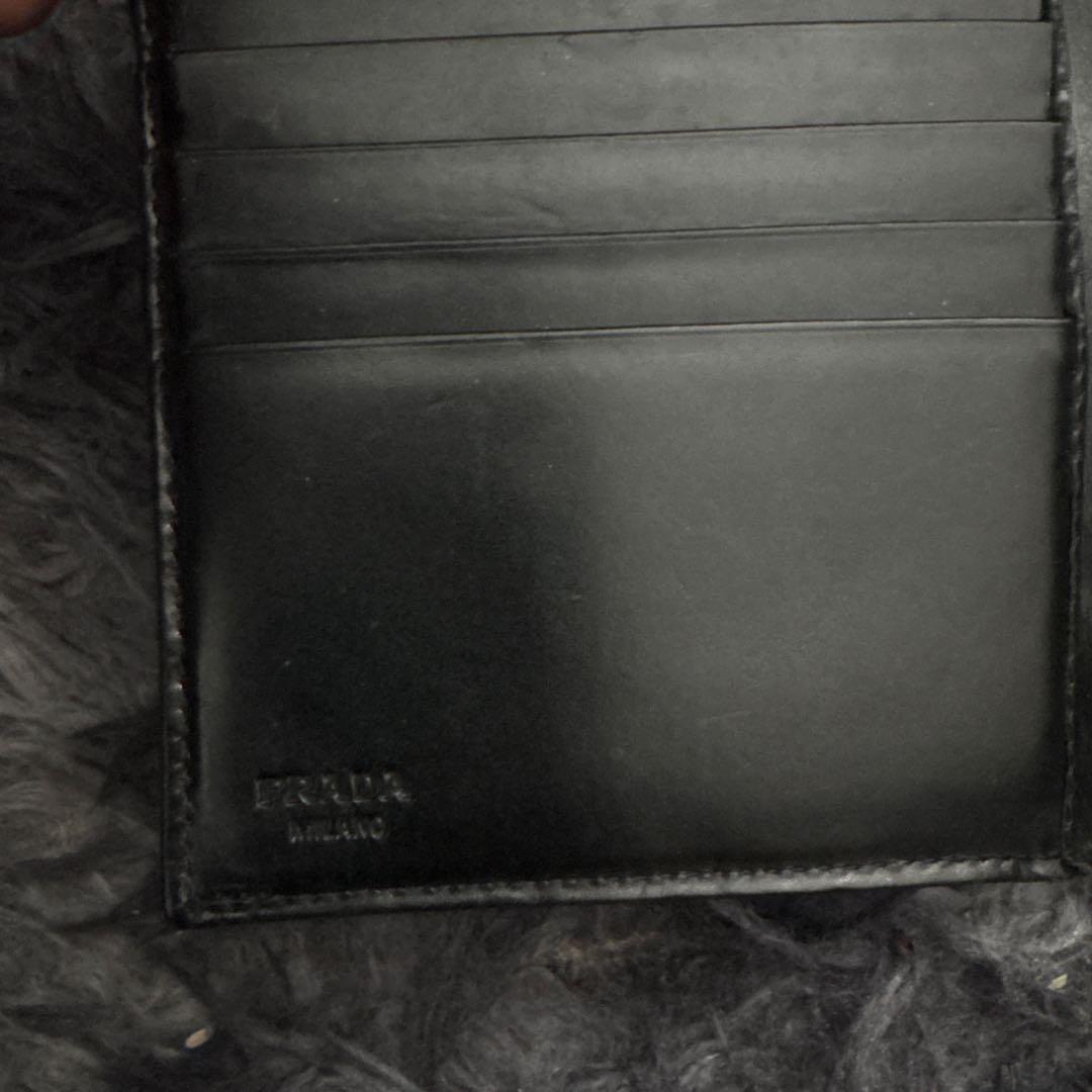 【希少】 PRADA 　二つ折り財布　　レザーナイロン 　イタリア産