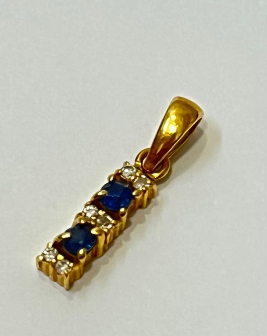美品‼️K18ダイヤモンド&サファイアトップ ペンダントトップ❤️18金　刻印あり