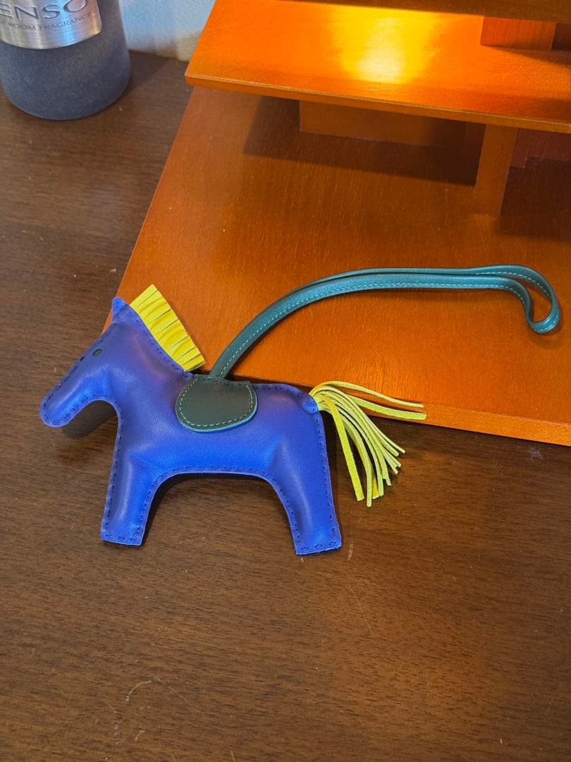 Hermès ロデオ MM レザー チャーム