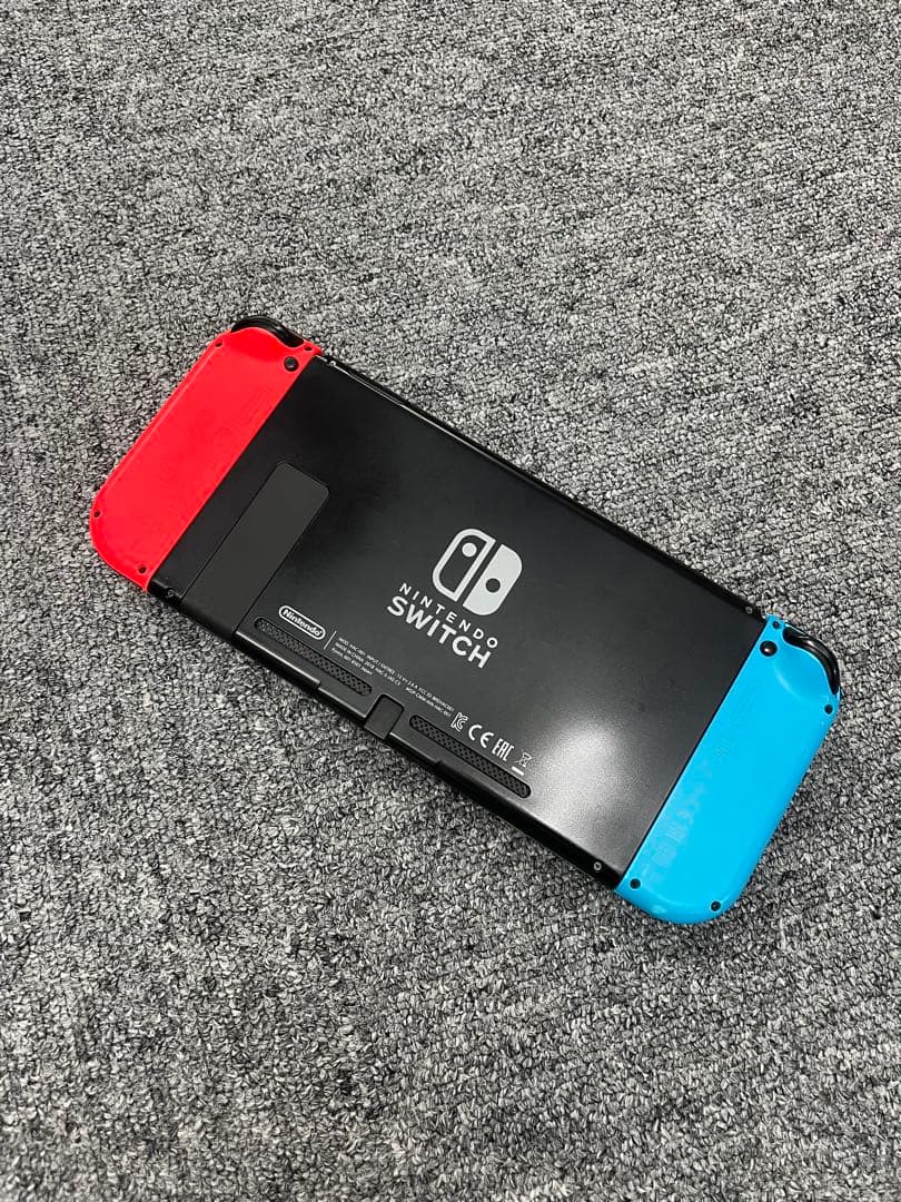 Nintendo Switch ネオンレッド　ブルー　完品　動作問題なし！
