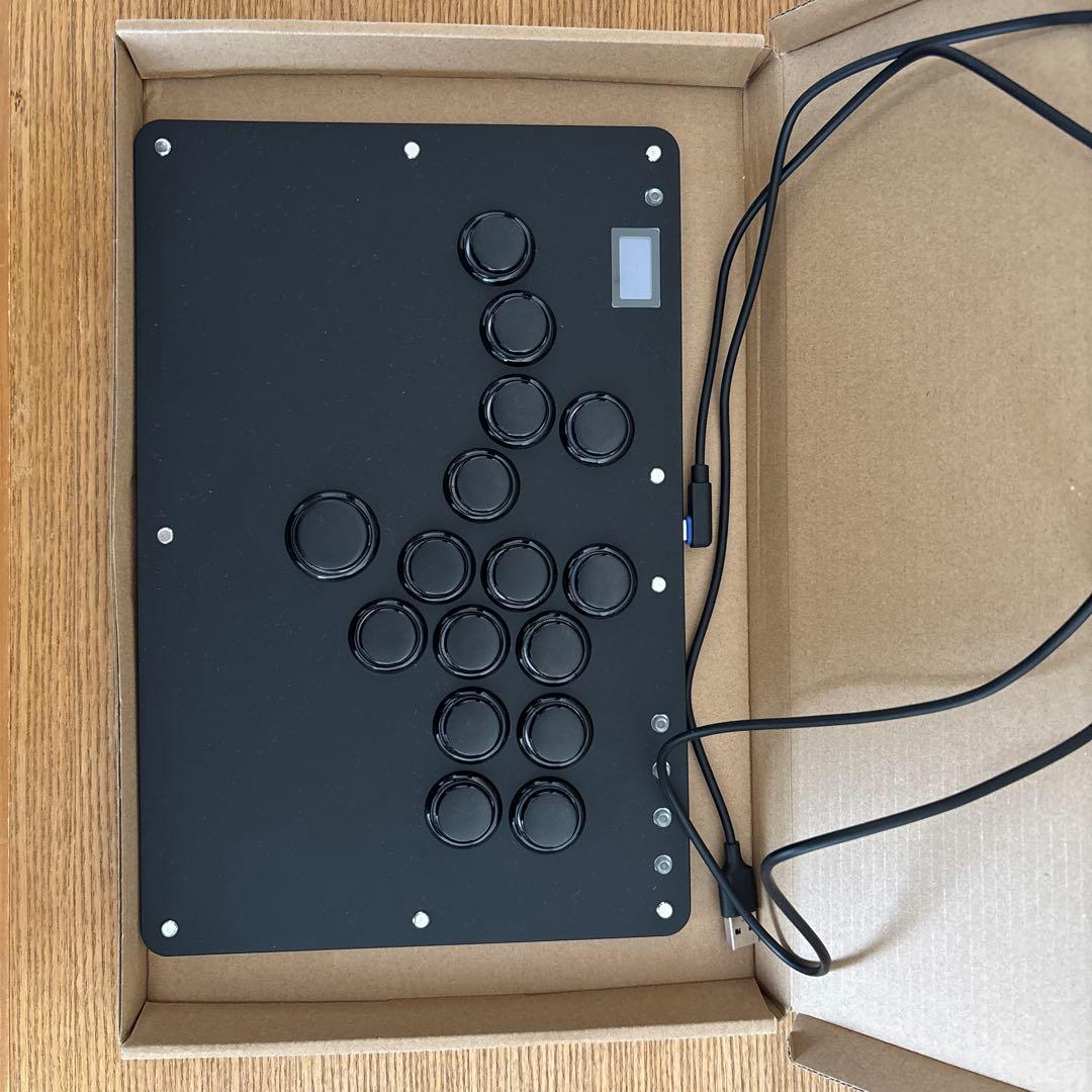 Haute42 R16 ブラック