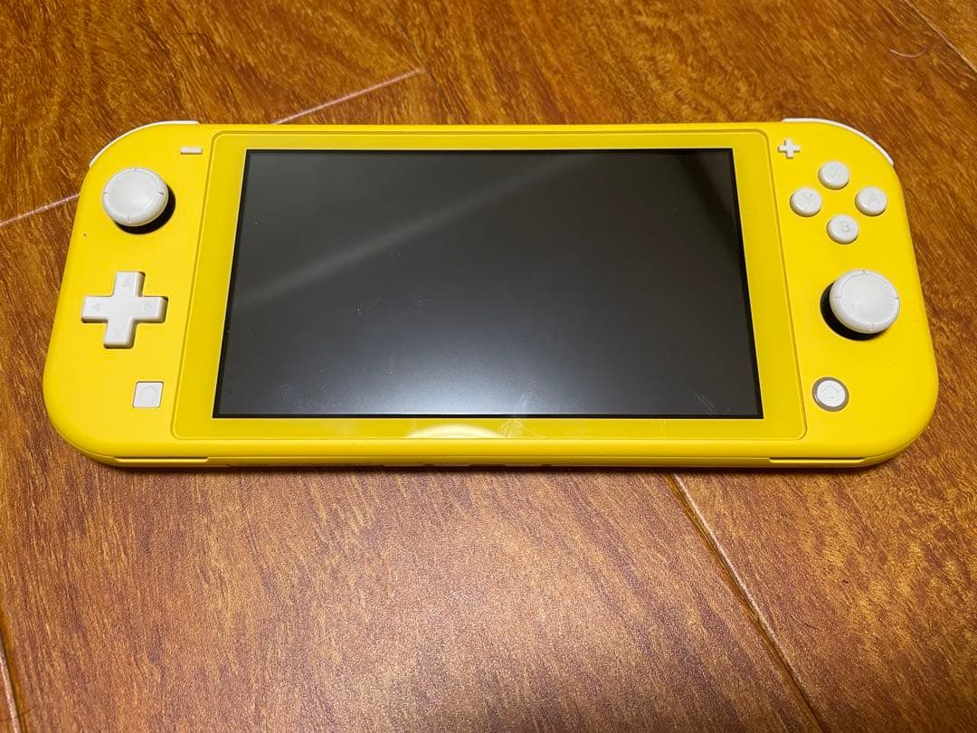 Nintendo Switch Lite イエロー本体+充電器(+ケースおまけ)