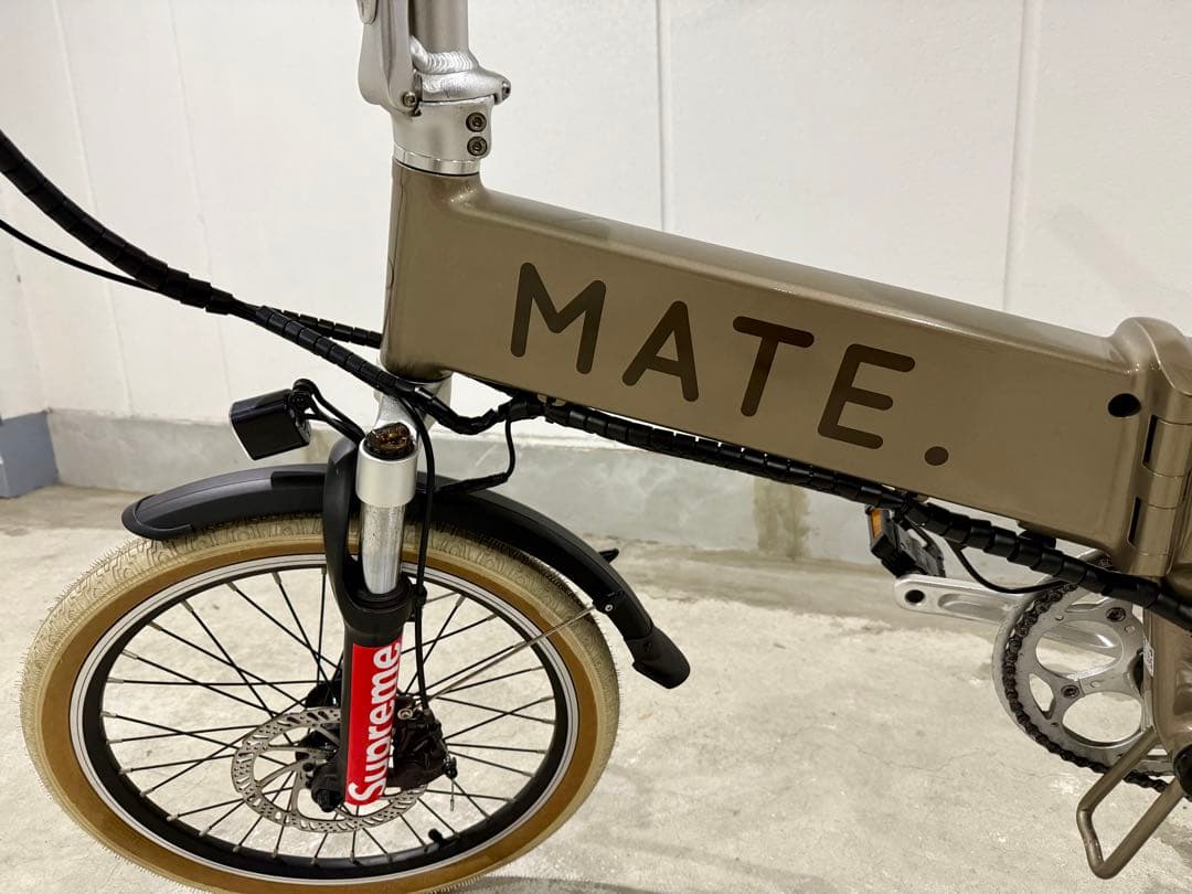 美品 正規品 MATY CITY GOLD 走行距離390km 室内保管