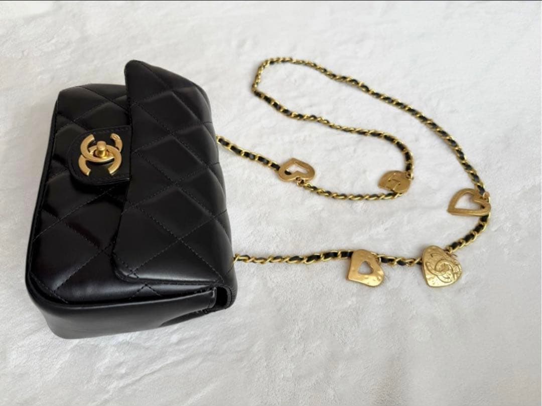 CHANEL ショルダーバッグ　ハート　チェーン　ノベルティ