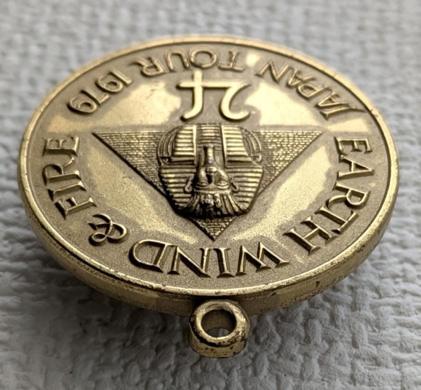 EARTH WIND & FIRE 黙示録（I am） LPレコード＋記念メダル