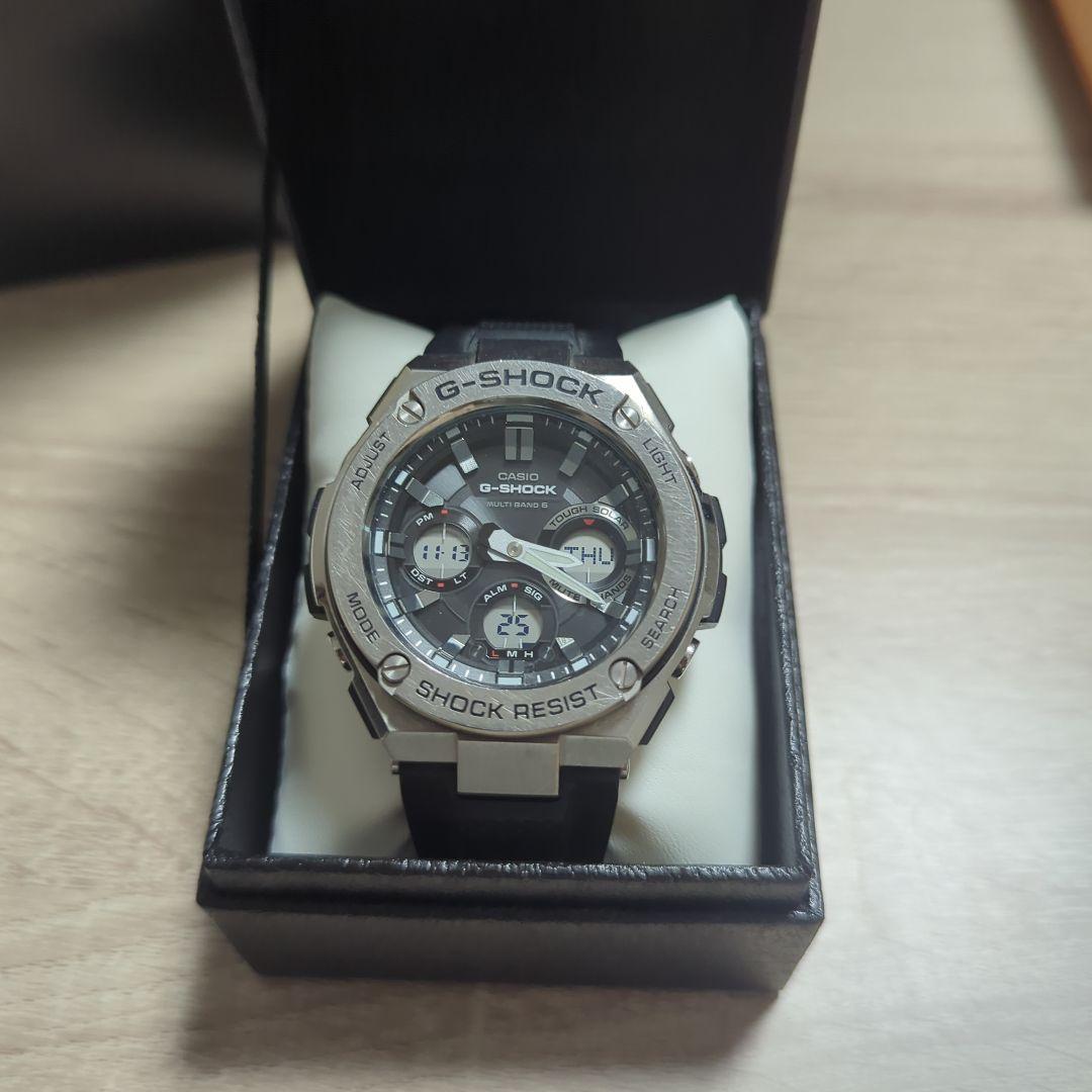 カシオ G-SHOCK ソーラー電波腕時計 GST-W110-1AJF