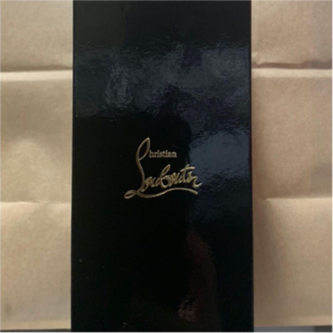 クリスチャンルブタン グロス