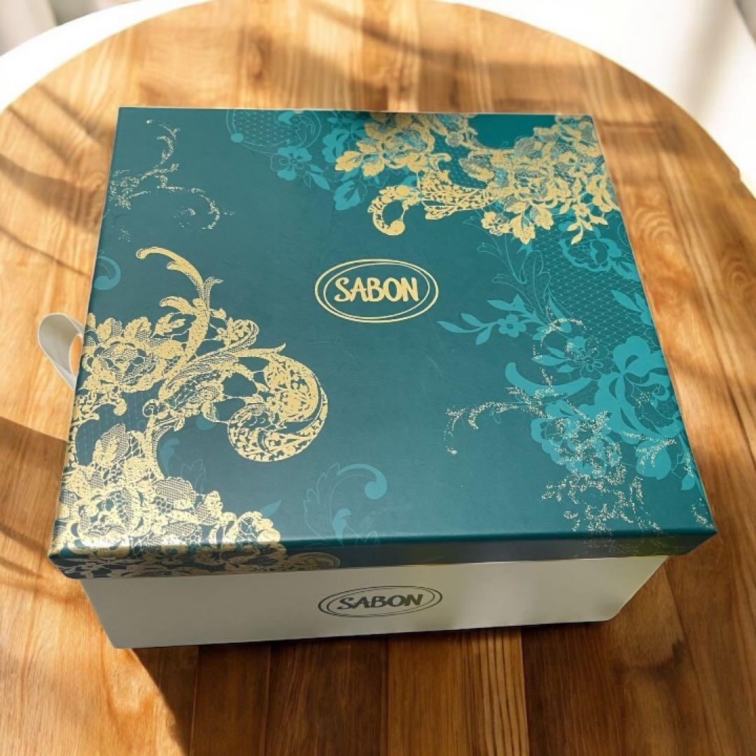 SABON ギフトセット　シャワーオイル　ボディスクラブ　ボディーローション