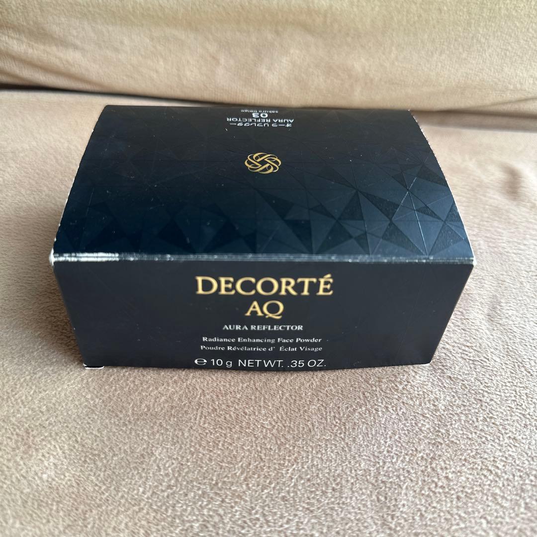 コスメデコルテ AQ オーラ リフレクター 03 sakura beige