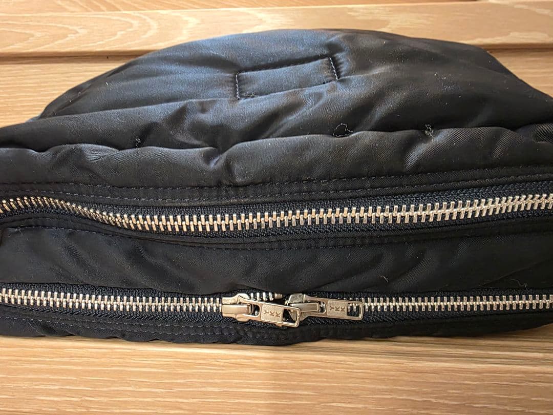 ​【美品】ヘッドポーター タンカー ショルダーバッグ ネイビーLサイズ 2層式