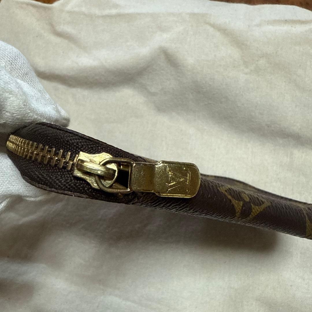 Louis Vuitton レザー 6連キーケース ブラウン