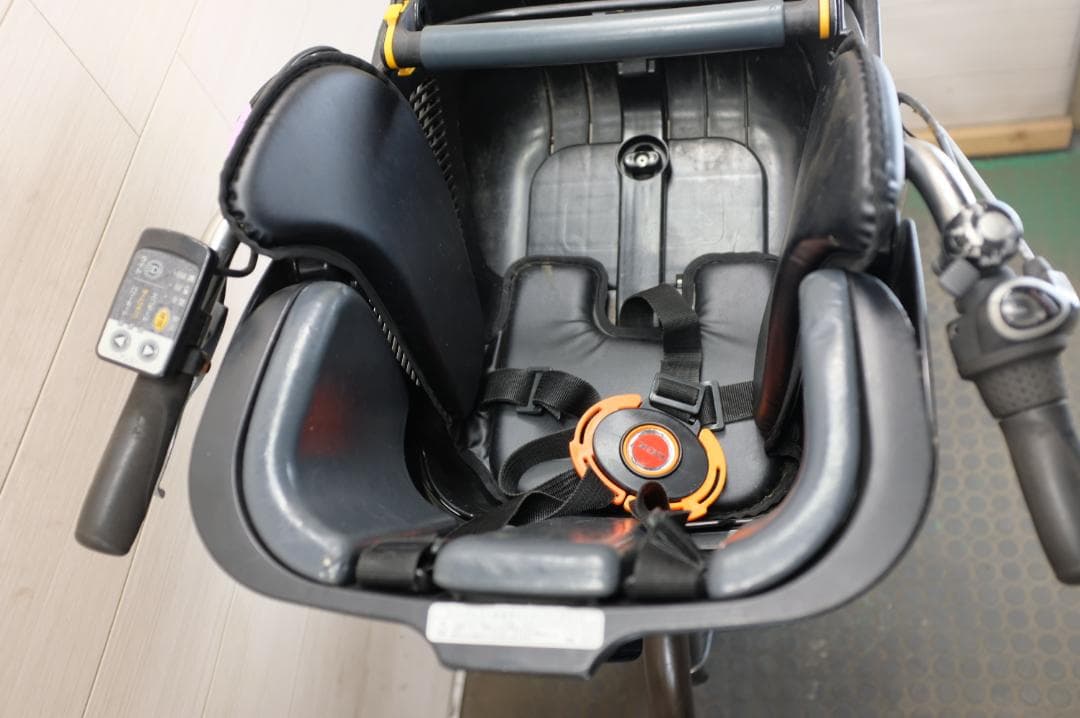 ぷりん パナギュット　3段　6.6Ah（5点灯）充電器あり　専用カゴ