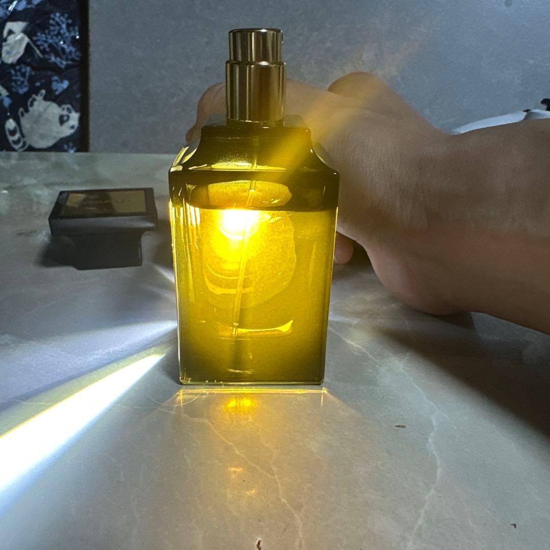 TOM FORD BEAUTY タバコ バニラ 50ml 90%残.画像参照