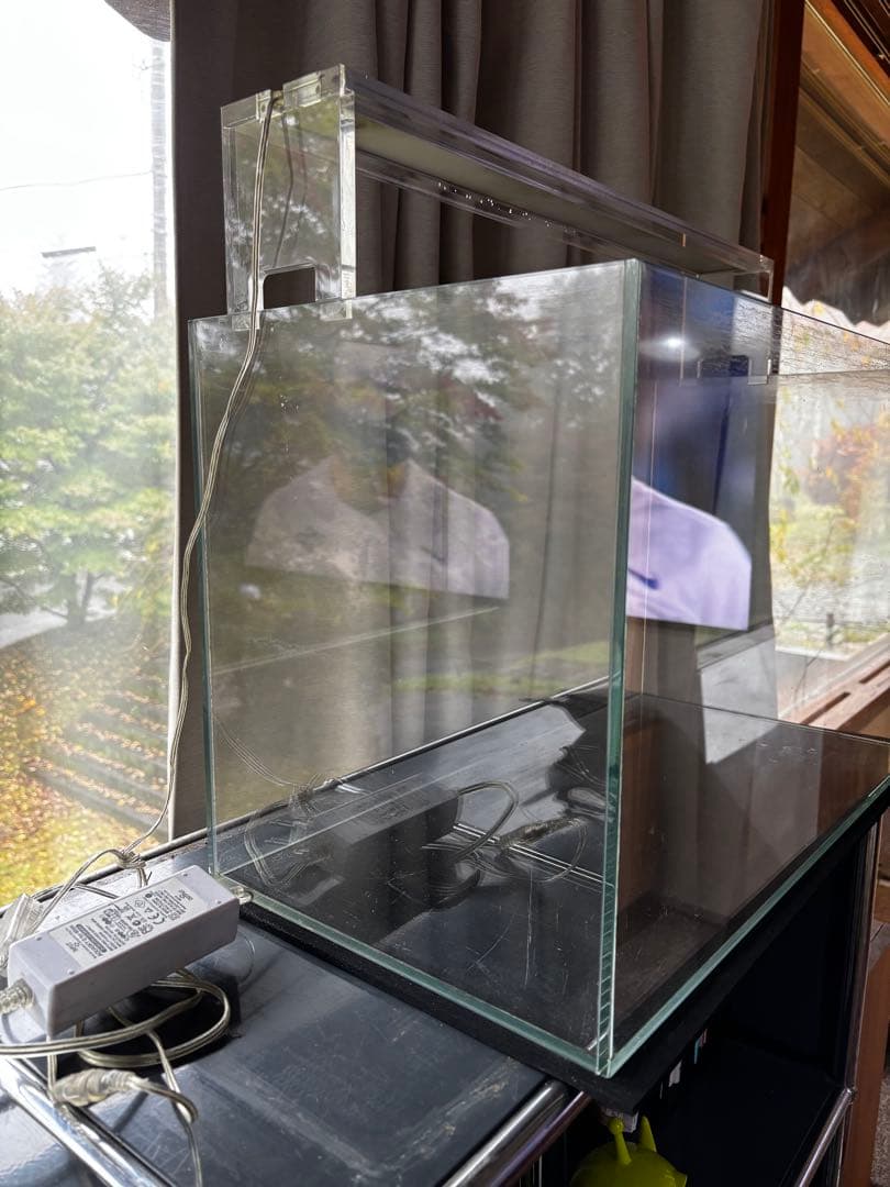 ガラス水槽 ada 水槽ライト付き
