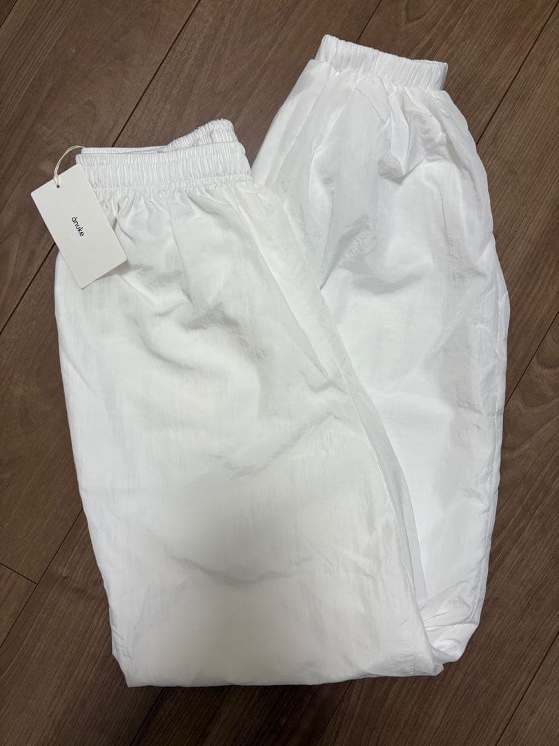 パンツ anuke Nylon Volume Pants