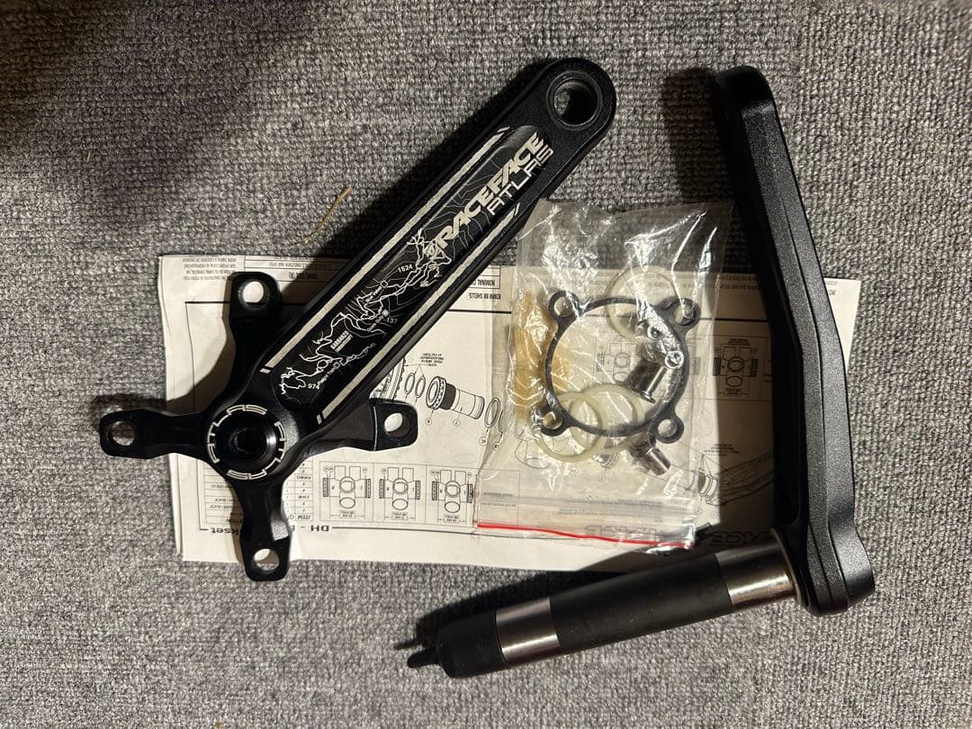 raceface ATLRS レースフェースアトラス クランクセット最終値下げ