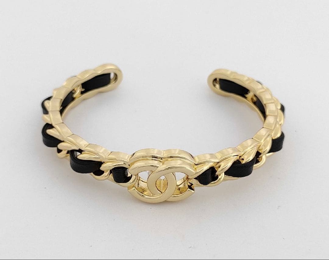 シャネル ココマーク バングル ブレスレット
