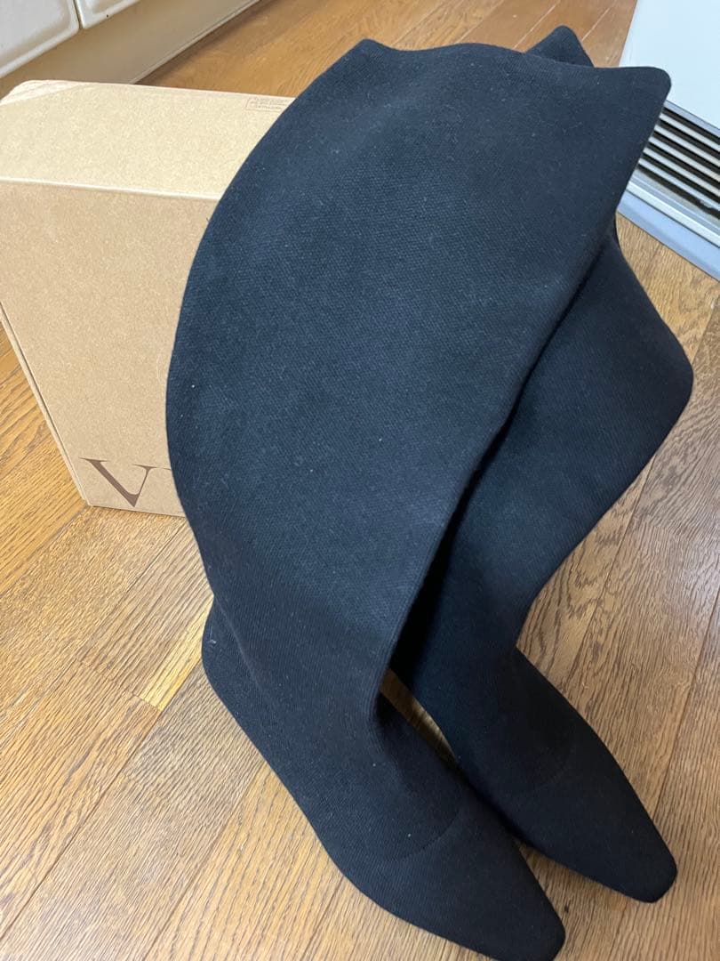 [vivian] スクエアトゥ スロウィー ニーハイ キトゥンヒール ブーツ