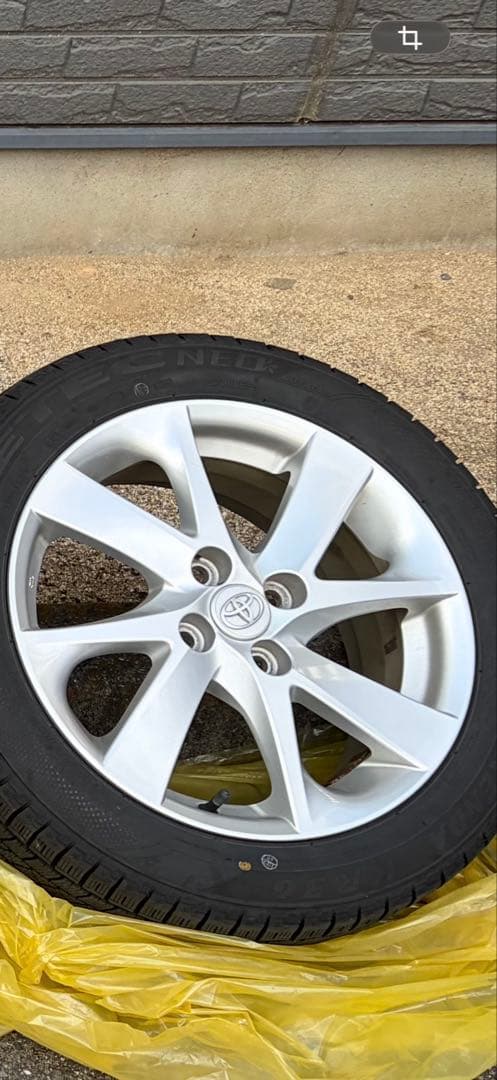 16インチ アクア 純正アルミ スタッドレス