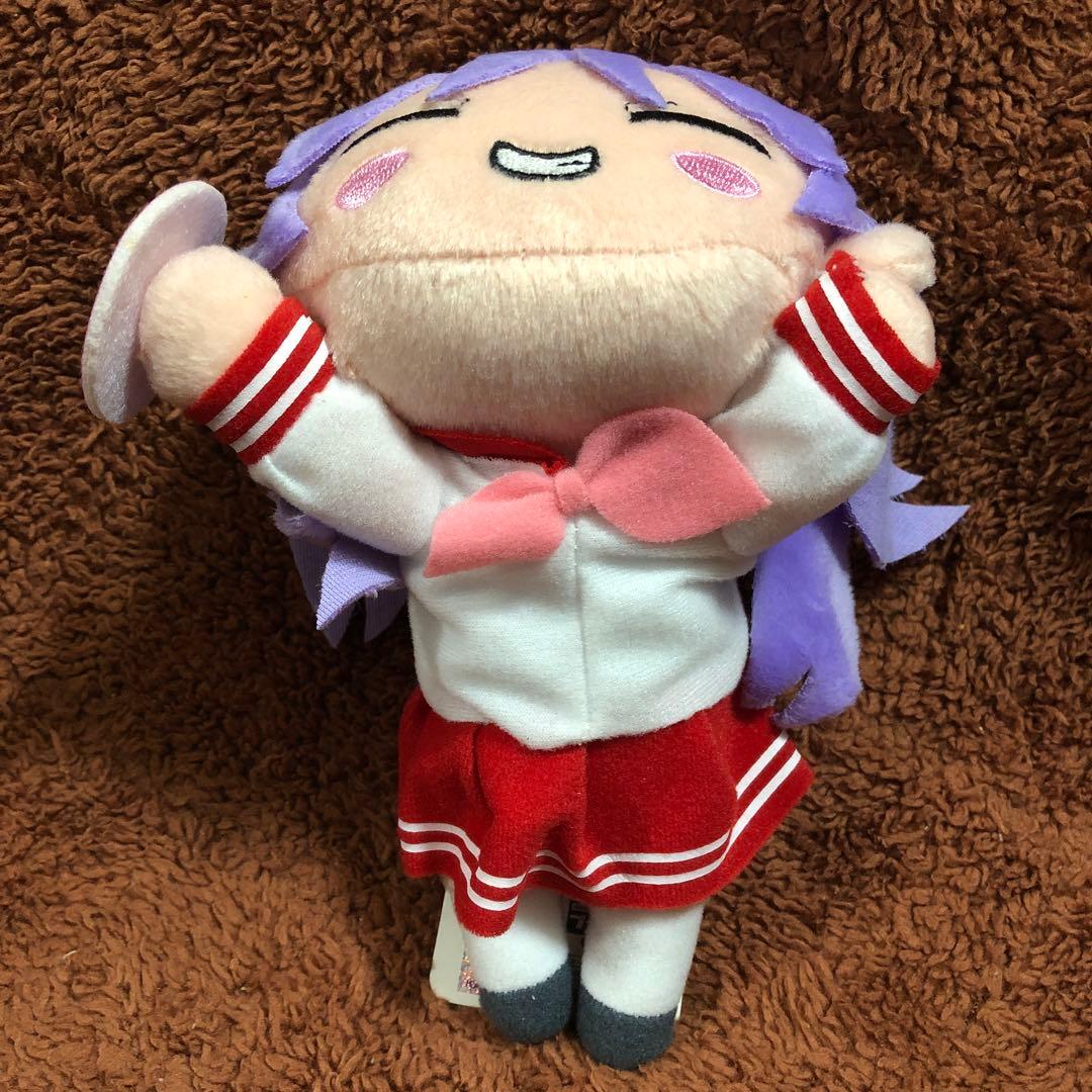 らき⭐︎すた　アニメ10周年記念　寝そべりぬいぐるみ　柊つかさ