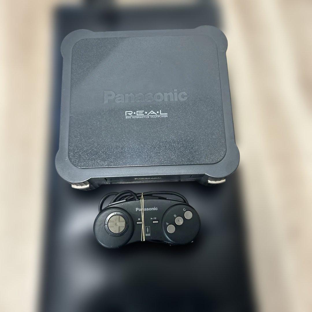 Panasonic R•E•A•L本体とコントローラーとソフトセット
