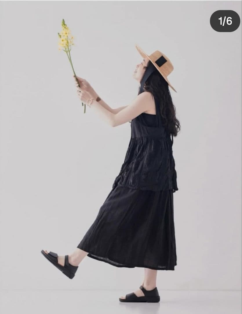 nest Robe　シアサッカーキャミブラウス