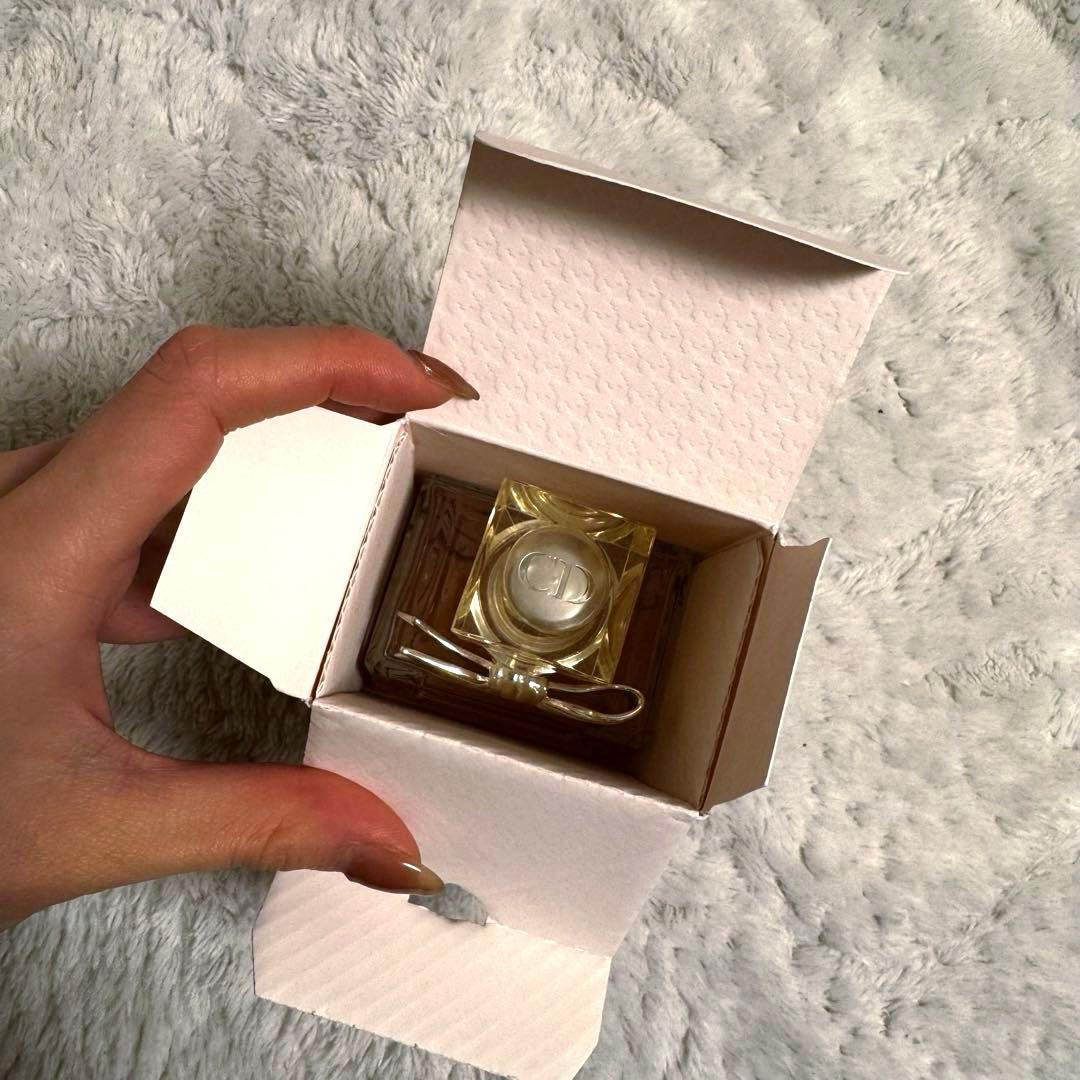 香水(女性用) Miss Dior Eau de parfum 100ml