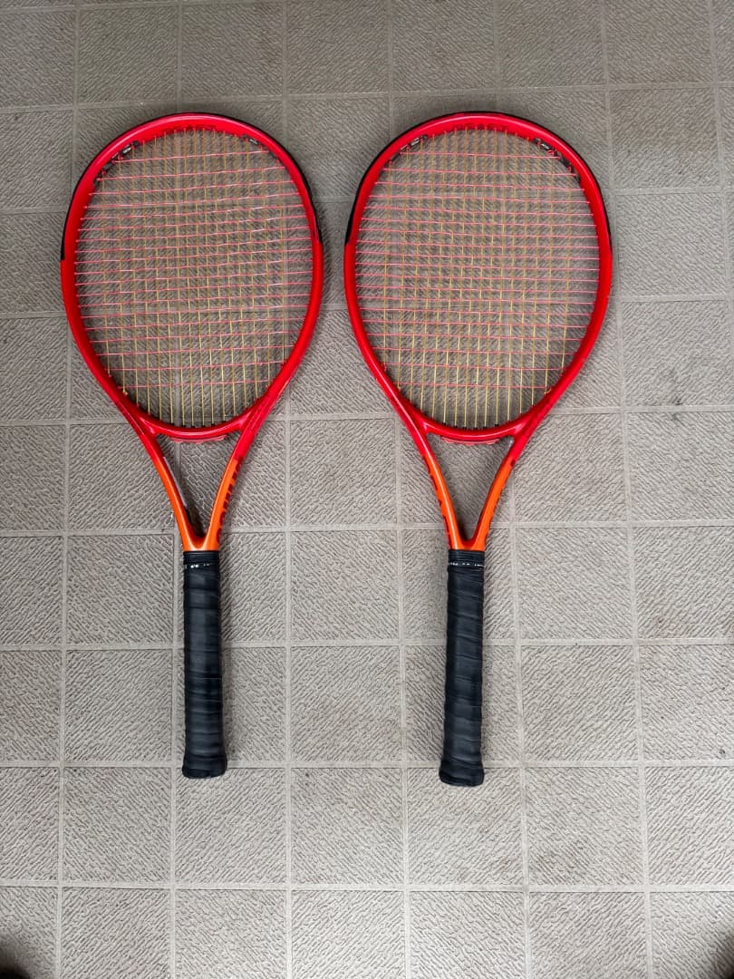 レッドオレンジ硬式テニスラケット2本セット
