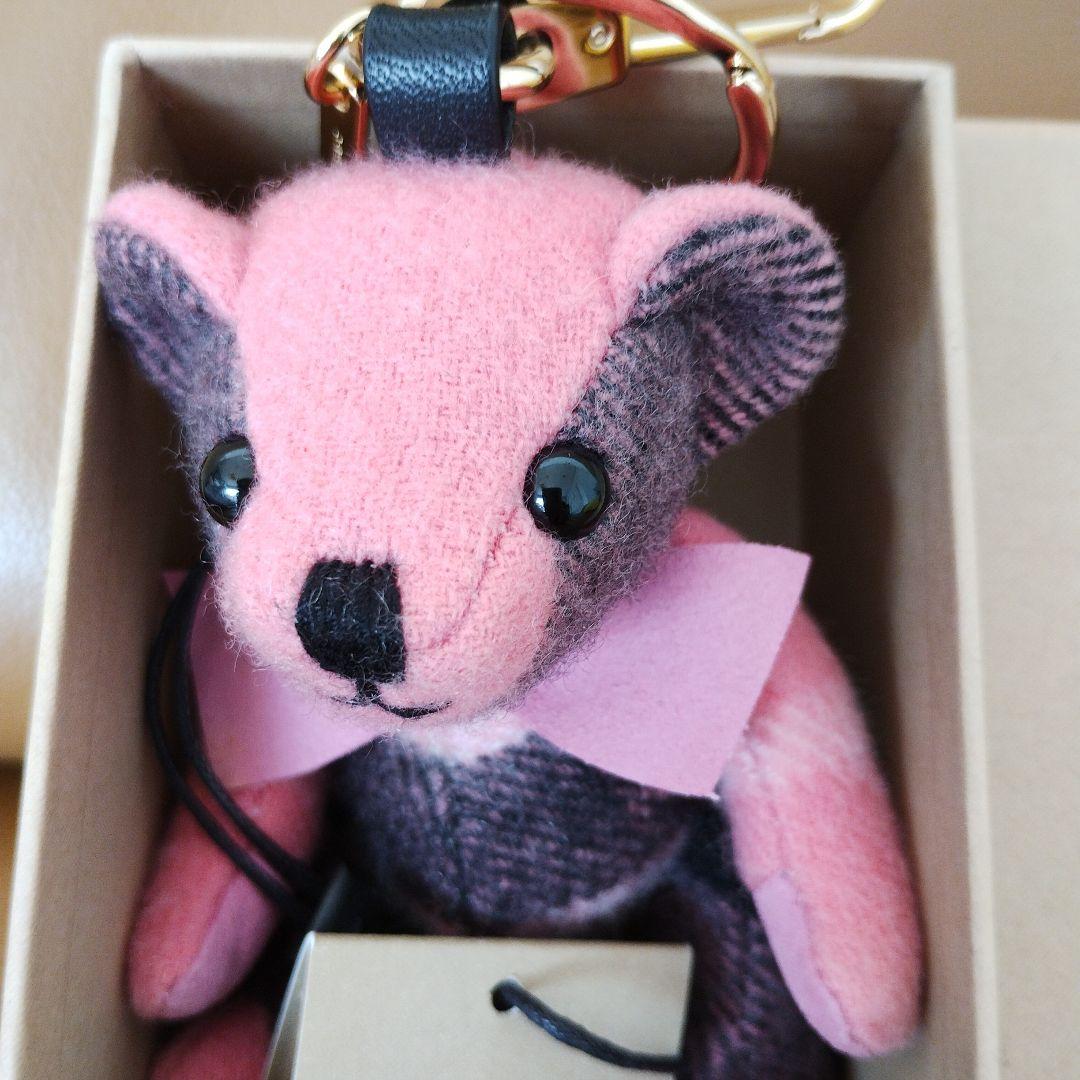 BURBERRY クマ型チャーム キーホルダーピンク