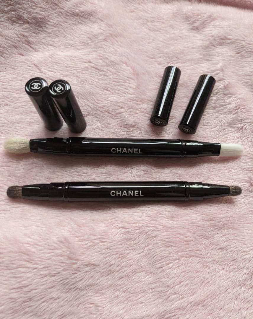 CHANEL シャネル　パンソーデュオ コントゥールブラシ1本　アイシャドウ
