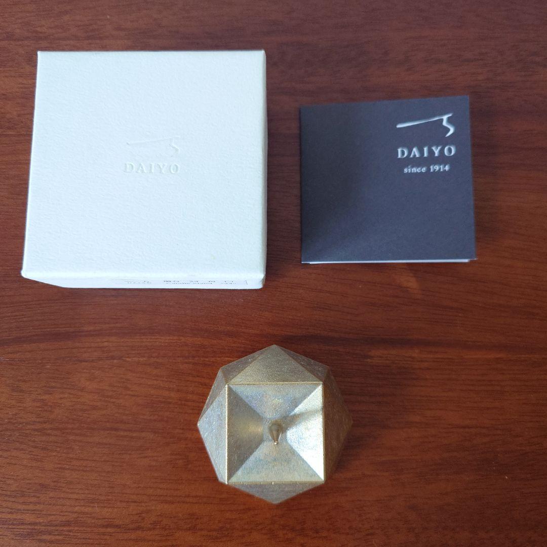 大與　蝋台　２４ 角　真鍮　キャンドルスタンド