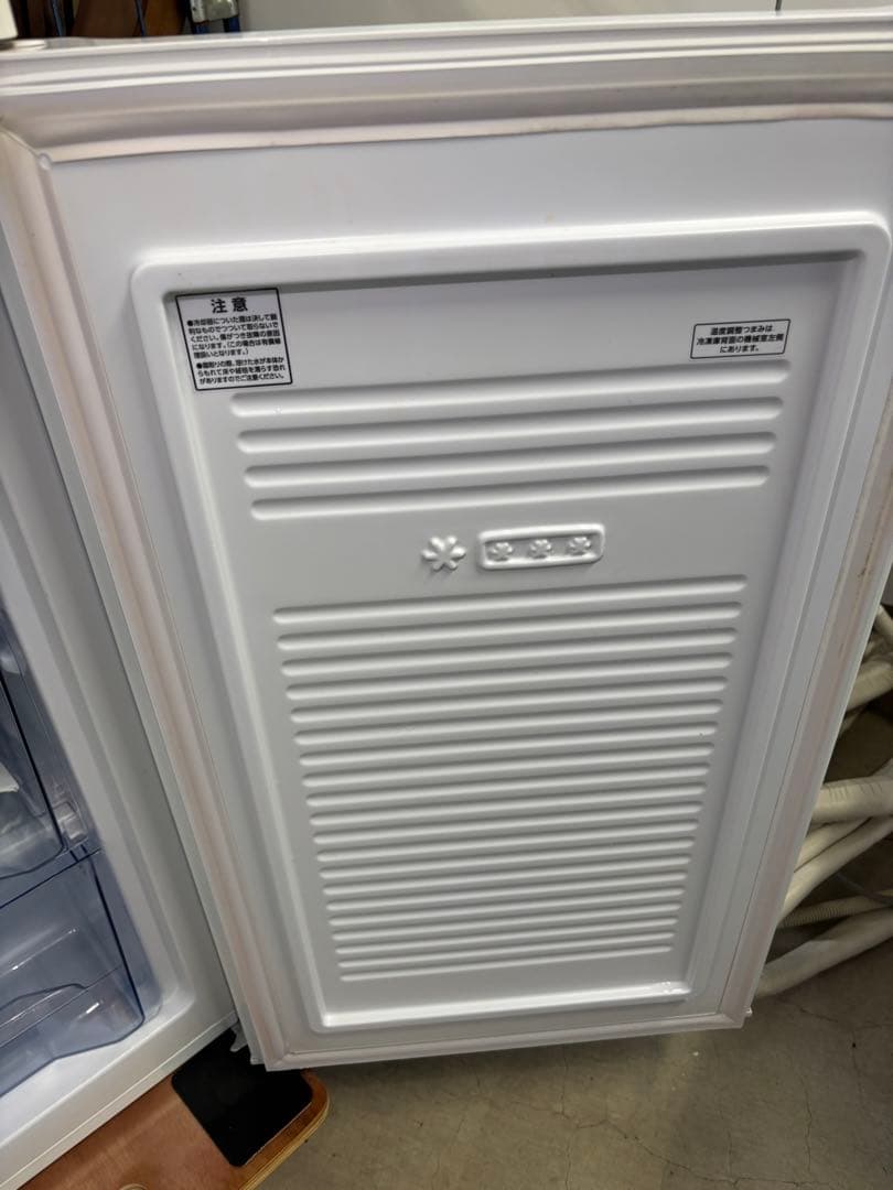 2021年製■アイリスオーヤマ 冷凍庫 60L IUSD-6B-W