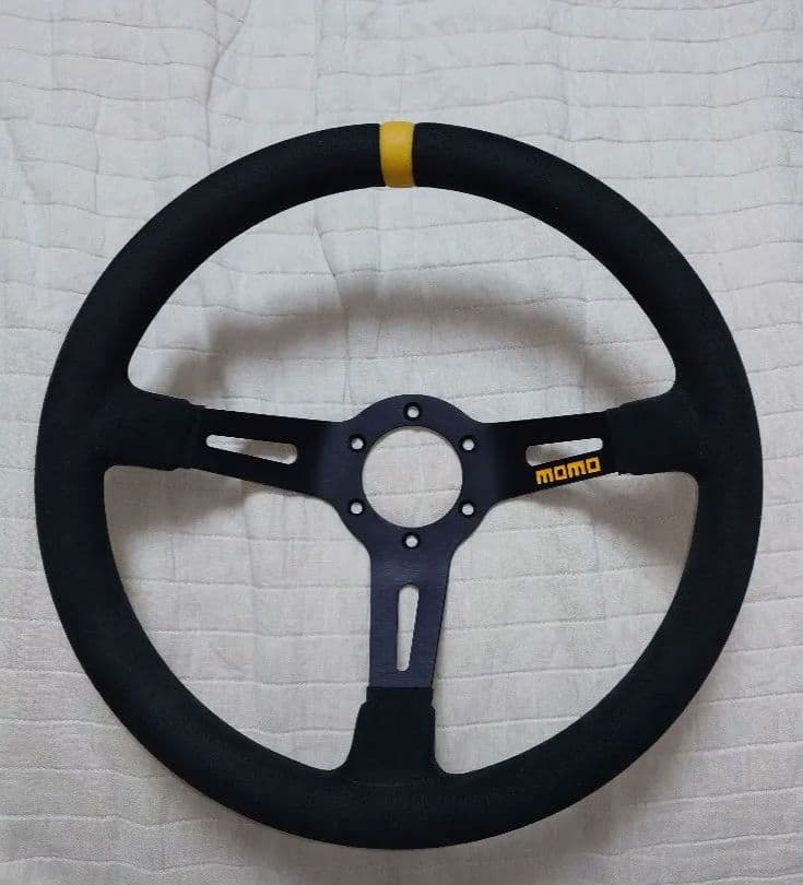 momo Mod.08 330mm マイクロファイバー