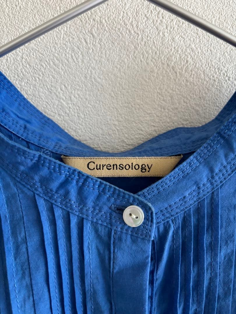 カレンソロジー　長袖　ブラウス