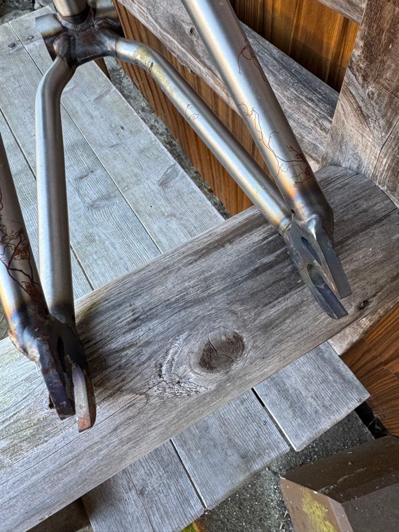 BMXフレーム STRESS CREW FRAME 20.8”